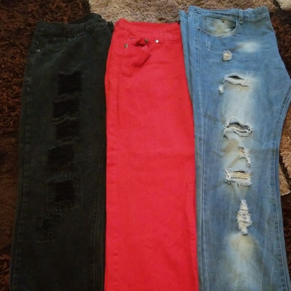 Lot of 3 mens jeans.
